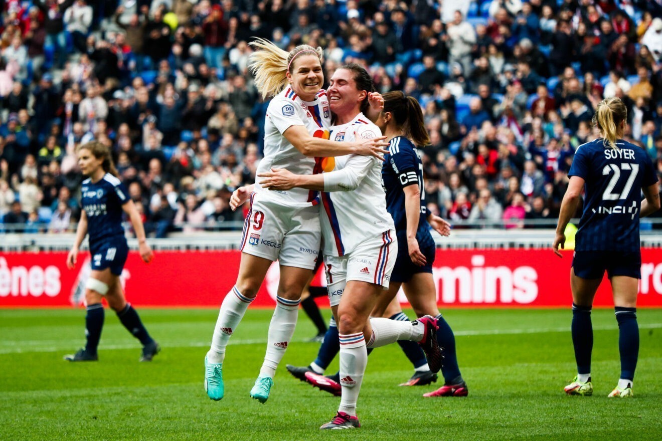 Football / D1 Arkema : L’OL s’offre le PSG et le titre de champion