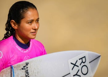 Surf : la Française Vahine Fierro se qualifie pour les JO de Paris