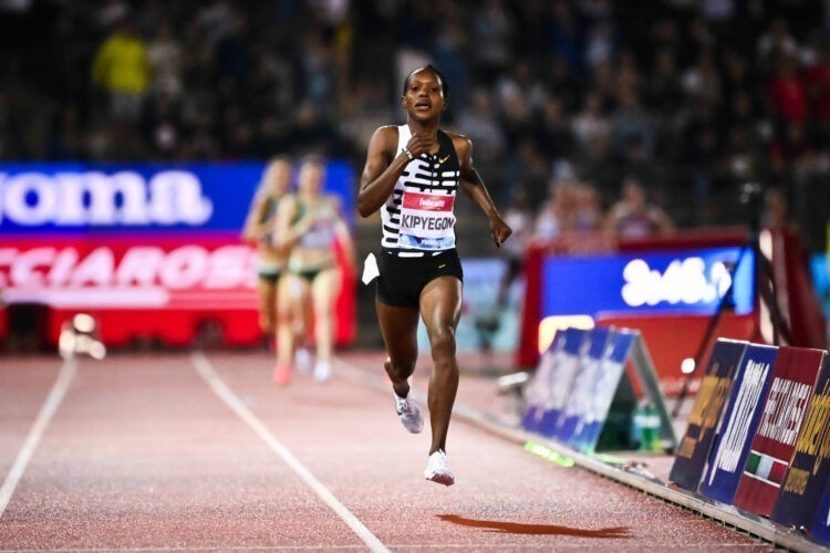Athlétisme – Kipyegon visera le doublé 1 500/5 000 m à Budapest