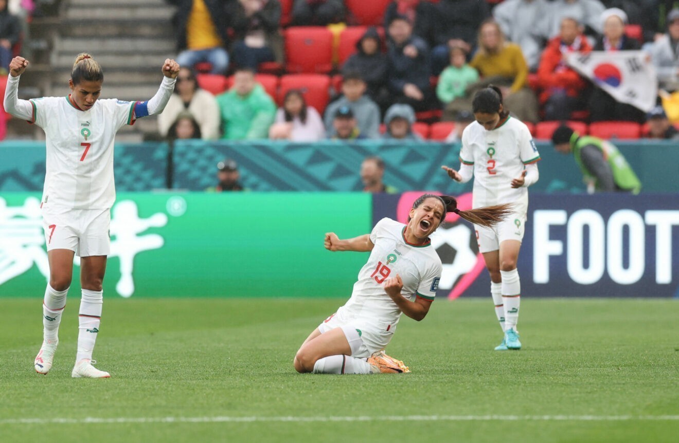 Football / Vidéo – La joie du vestiaire marocain après sa 1ère victoire en Coupe du monde !