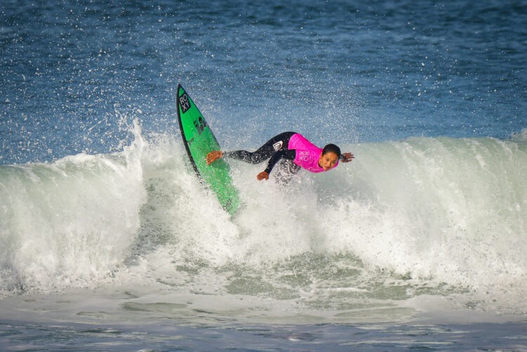 Surf – Vahiné Fierro s’incline en demi-finale du Pro Tour sur le futur spot olympique