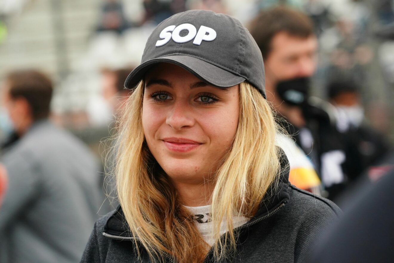 Sport auto - Historique ! Sophia Flörsch devient la première femme à inscrire des points en Formule 3