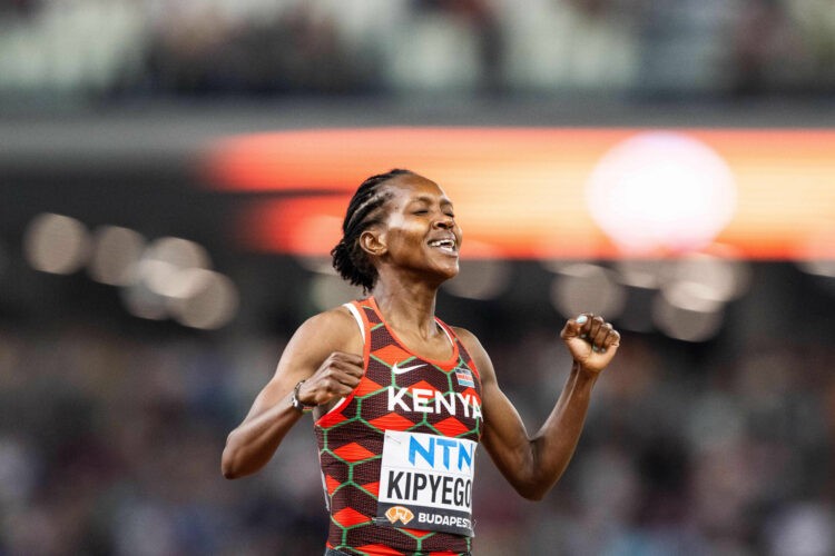 Athlétisme / Mondiaux – La Kényane Kipyegon s’offre un troisième titre sur 1500m