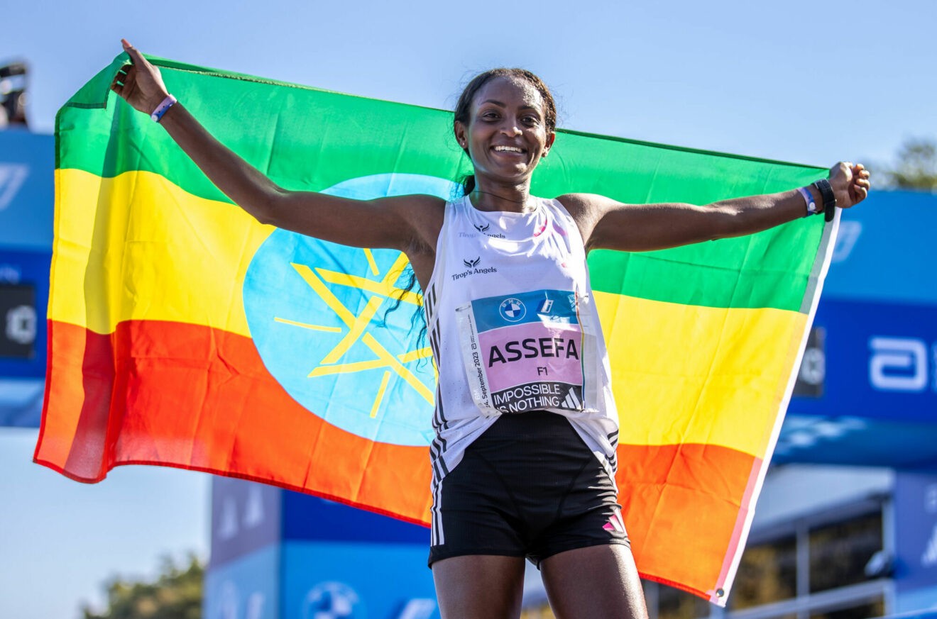 Marathon - L’Ethiopienne Tigst Assefa explose le record du monde à Berlin