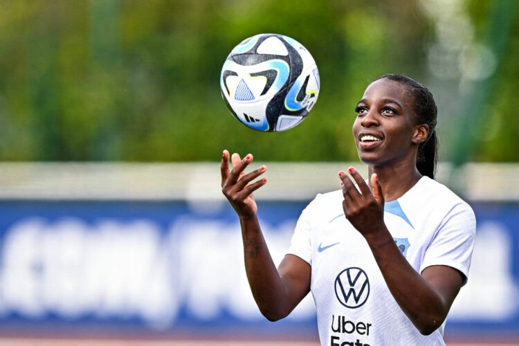 Football – Viviane Asseyi nous raconte la Coupe du monde vécue de l’intérieur