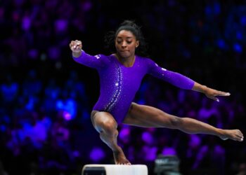 Gymnastique – Simone Biles, sacrée à la poutre, s’offre son 22e titre mondial