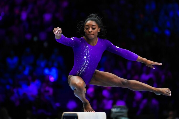Gymnastique – Simone Biles, sacrée à la poutre, s’offre son 22e titre mondial