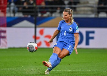 Football / EdF – Les regrets d’Amandine Henry