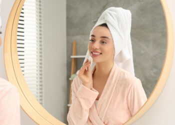 Gelée d’huile démaquillante ; l’allier parfait pour préserver la douceur de sa peau