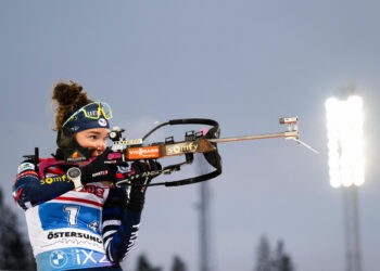 Biathlon – Après le sprint, la Française Jeanmonnot remporte la poursuite