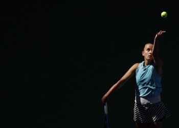 Tennis / Open d’Australie – Burel crée l’exploit, Dodin solide !