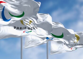 Mélanie et Marie-Christine : Une amitié née du bénévolat qui va être illuminée par la flamme paralympique à Saint-Quentin-en-Yvelines !