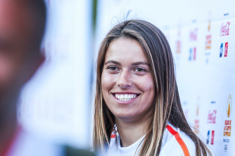 Voile / Kitefoil – Lauriane Nolot décroche un nouveau titre mondial
