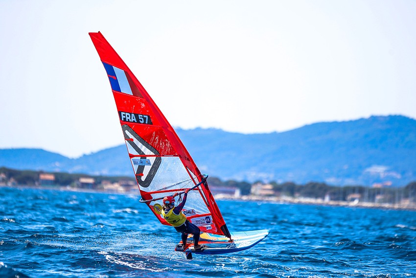 Hélène Noesmoen : « L’océan est un terrain de jeu qu’on doit préserver »