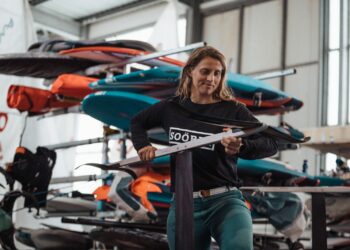 Hélène Noesmoen : « L’océan est un terrain de jeu qu’on doit préserver »