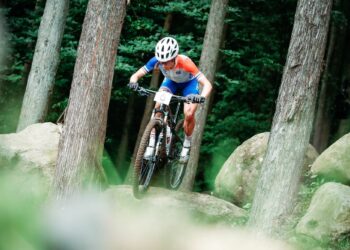 VTT / JO 2024 – Loana Lecomte victime d’une lourde chute