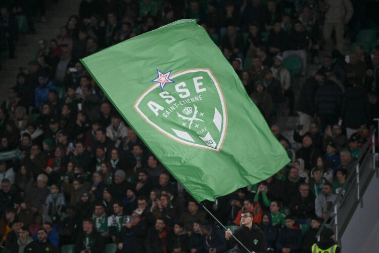 Football – L’ASSE annonce l’arrivée « d’un nouveau renfort », Easther Mayi Kith