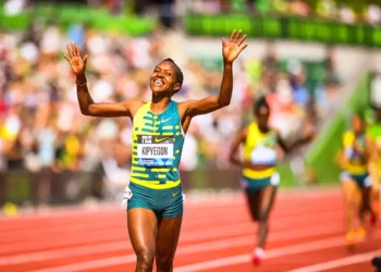 Athlétisme – Nouveau record du monde pour Faith Kipyegon
