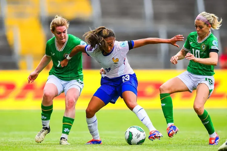 Football / Qualifs Euro féminin 2025 – L’Équipe de France battue par l’Irlande mais toujours première !