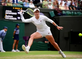 Tennis / Wimbledon – Krejcikova rejoint Rybakina en demi-finale