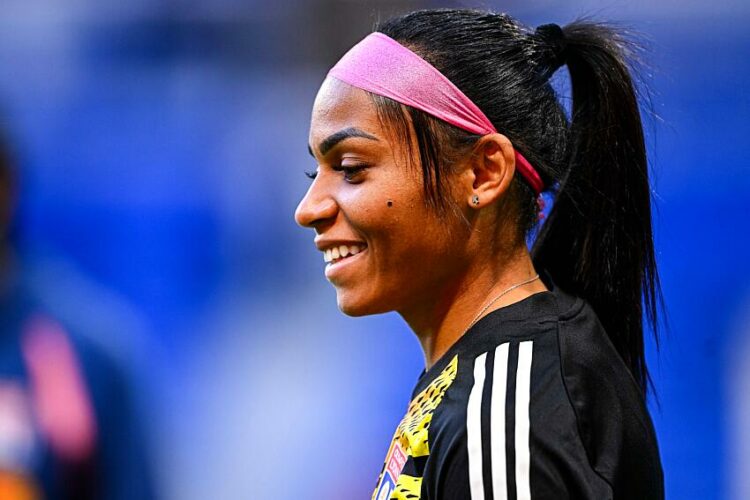 Football – Perle Morroni quitte l’OL