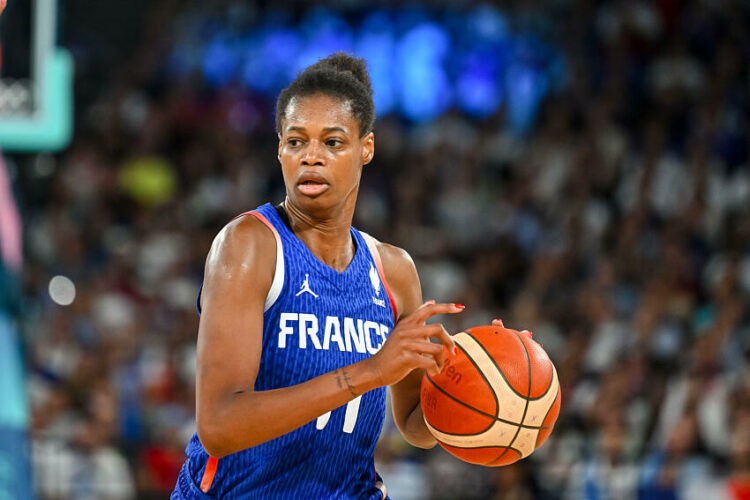 Basket / JO 2024 – Les Françaises s’inclinent d’un point en finale face aux États-Unis