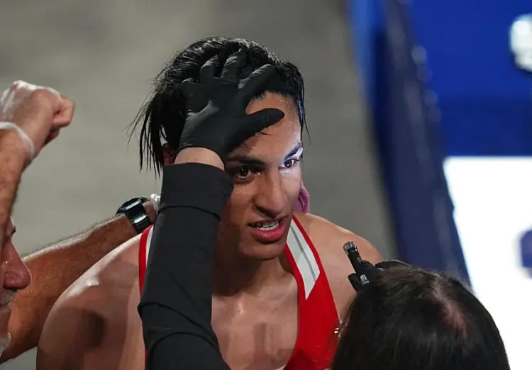 Boxe / JO 2024 – Imane Khelif dépose plainte pour cyberharcèlement : Elon Musk et J.K. Rowling risquent gros !
