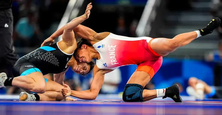 Lutte / JO 2024 – Pas de repêchages, ni de médaille pour Larroque