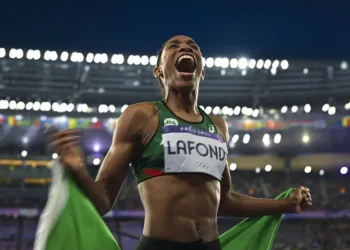 Triple saut / JO 2024 – En décrochant l’or, Thea LaFond entre dans l’histoire !