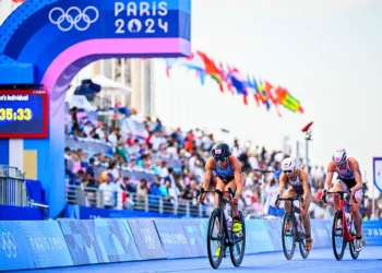 Triathlon / JO 2024 – Claire Michel aurait été hospitalisée après sa baignade dans la Seine…