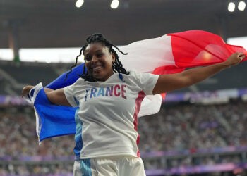 Lancer de poids / Jeux Paralympiques – Gloria Agblemagnon en argent au lancer de poids F20
