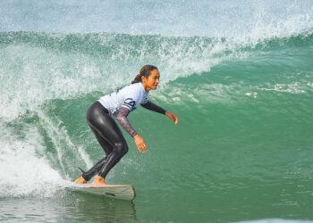 Surf – Vahine Fierro va intégrer le circuit pro en 2025