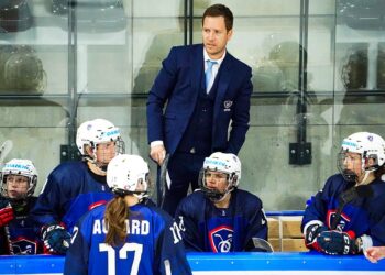 Hockey sur glace – Les Bleues sacrées du Tournoi des 4 Nations après un succès précieux face au Danemark