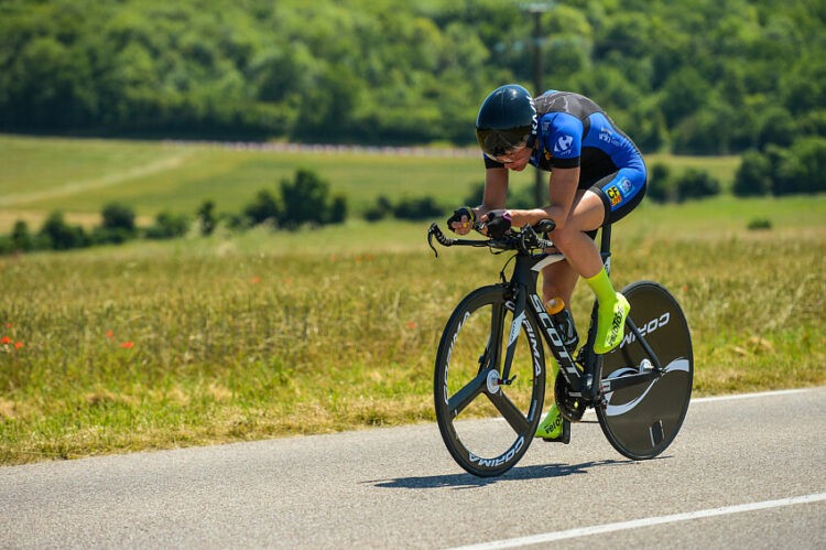 S’améliorer en cyclisme, le geste technique de Cindy Pomares