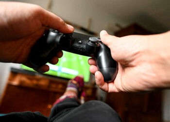 Femmes françaises et gaming en 2024 : celles qui redéfinissent le monde du jeu vidéo