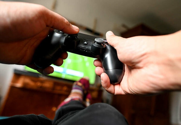Femmes françaises et gaming en 2024 : celles qui redéfinissent le monde du jeu vidéo