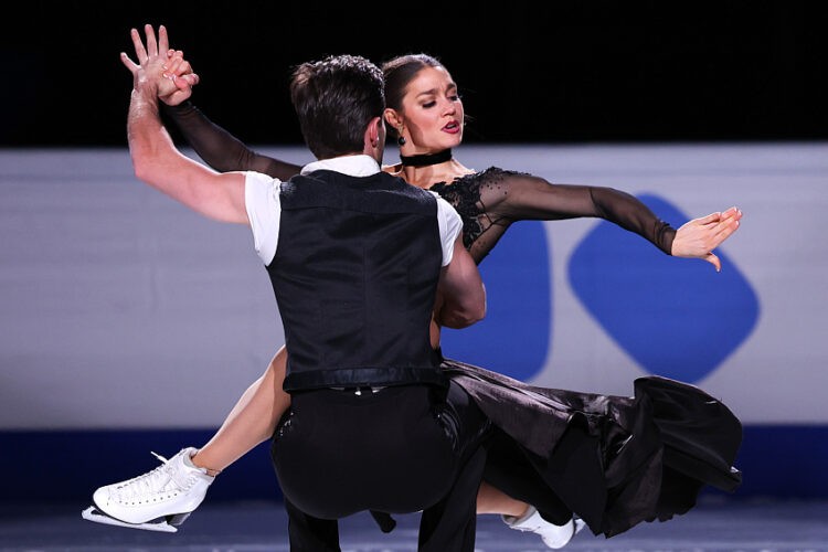 Patinage : Guillaume Cizeron relance sa carrière avec Laurence Fournier