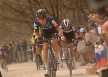 Cyclisme – Demi Vollering s’offre la Strade Bianche, Pauline-Ferrand Prévot sur le podium 