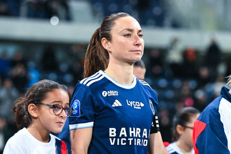 Football – Gaëtane Thiney, légende du football français, annonce sa retraite
