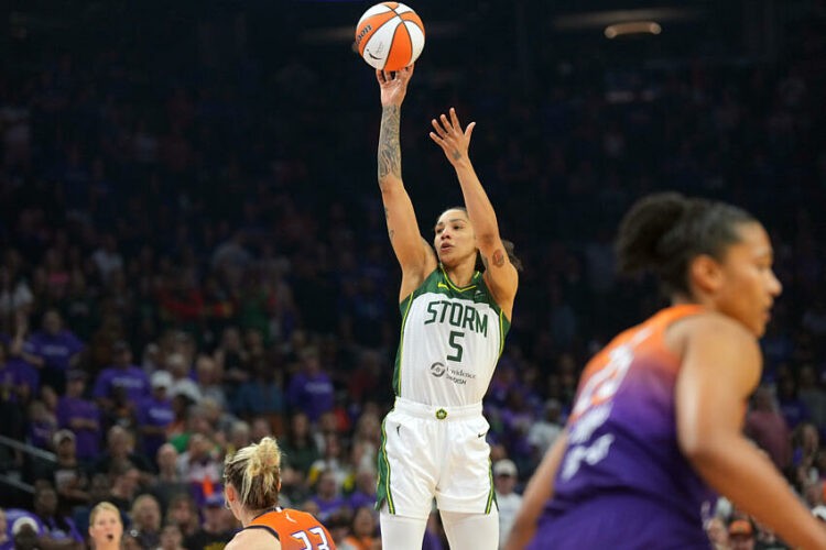 Basket / WNBA – Gabby Williams porte Seattle face à Dallas