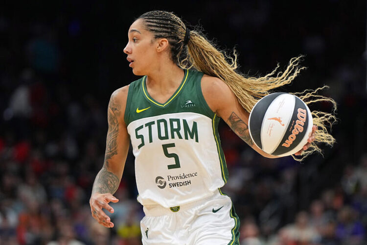 WNBA – Les Françaises brillent, Bueckers impressionne malgré la défaite