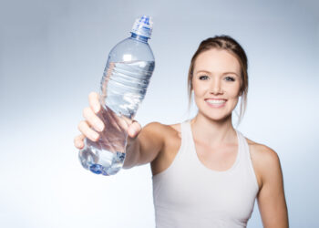 On boit ! Comment bien s’hydrater ? Ça s’apprend, ça s’explique…