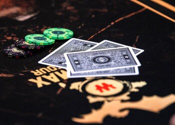 Femmes dans l’eSport et le Poker en Ligne : Les étoiles oubliées du nouveau front du jeu