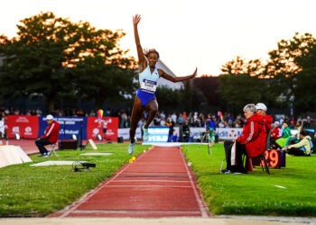 Triple saut / Meeting de Sotteville – Saly Sarr frappe fort avec un saut monumental