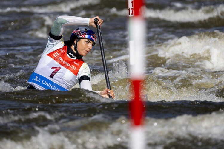 Canoë – Jessica Fox a subi une ablation d&rsquo;une tumeur au rein
