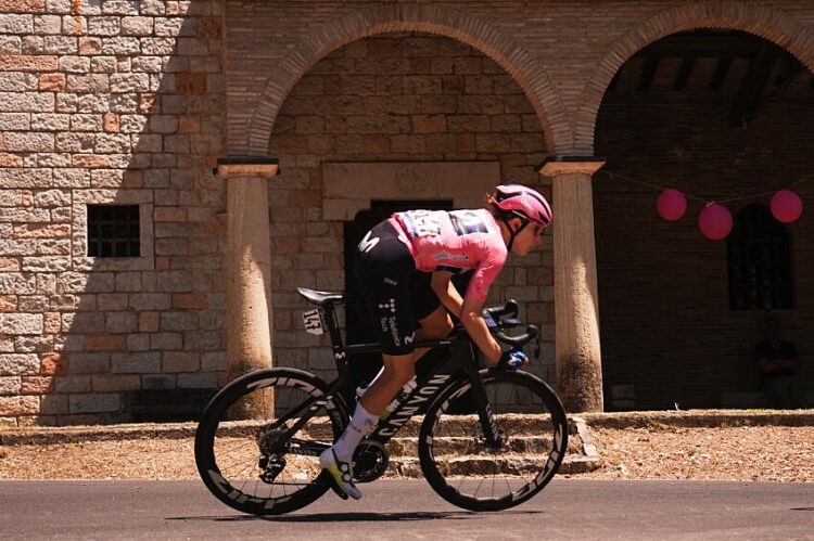Cyclisme : Marlen Reusser décroche l’or mondial