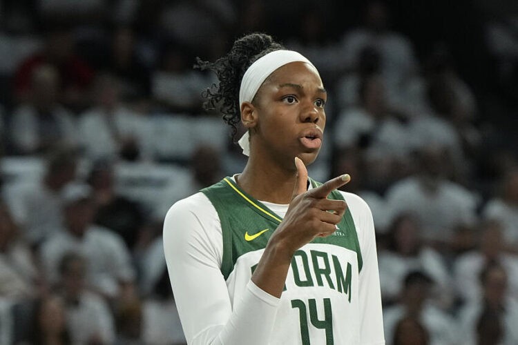 Basket – Malonga et Salaün honorées parmi les meilleures rookies WNBA