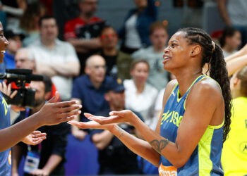 Basket – Prague domine Villeneuve d’Ascq et décroche la Supercoupe d’Europe