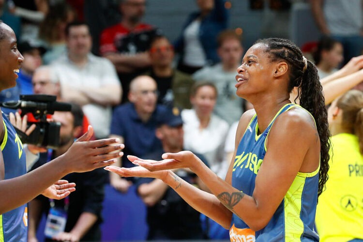 Basket – Prague domine Villeneuve d’Ascq et décroche la Supercoupe d’Europe