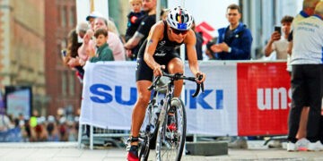 Triathlon – Lisa Tertsch crée la surprise, Cassandre Beaugrand abandonne à Wollongong